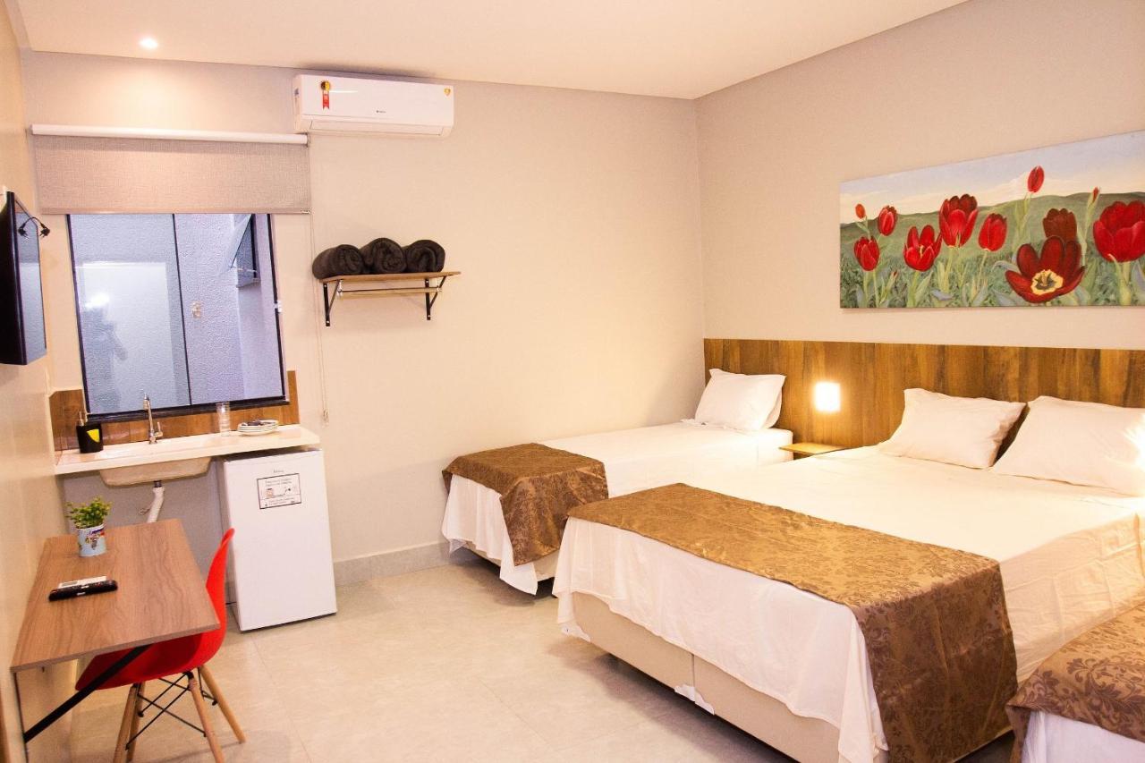 Fiori Suites 戈亚尼亚 外观 照片