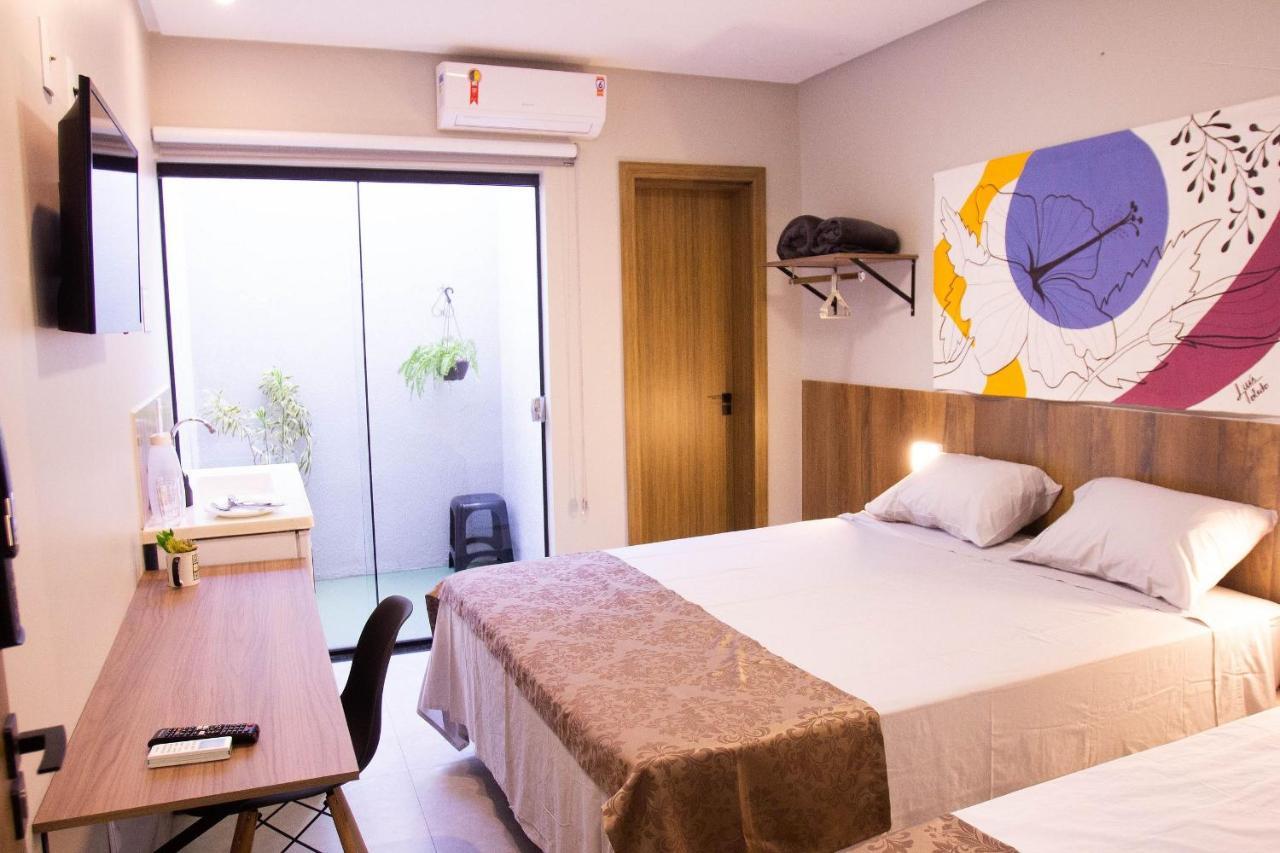 Fiori Suites 戈亚尼亚 外观 照片