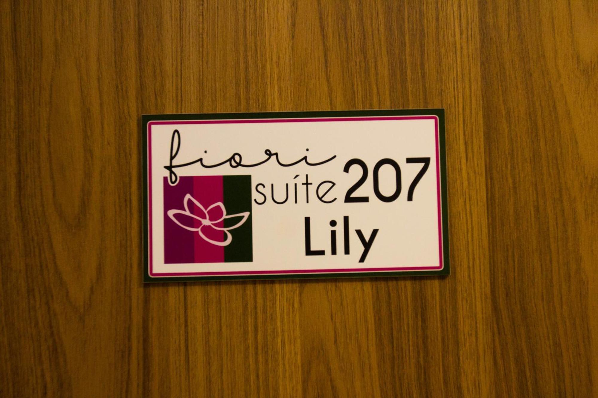 Fiori Suites 戈亚尼亚 客房 照片